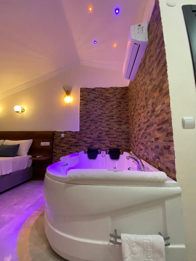 Nefis Hotel Oeluedeniz 외부 사진